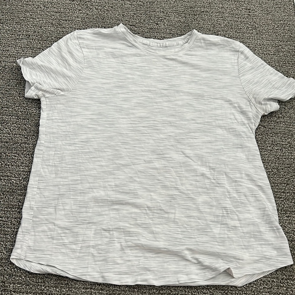 Lululemon white and grey t-shirt